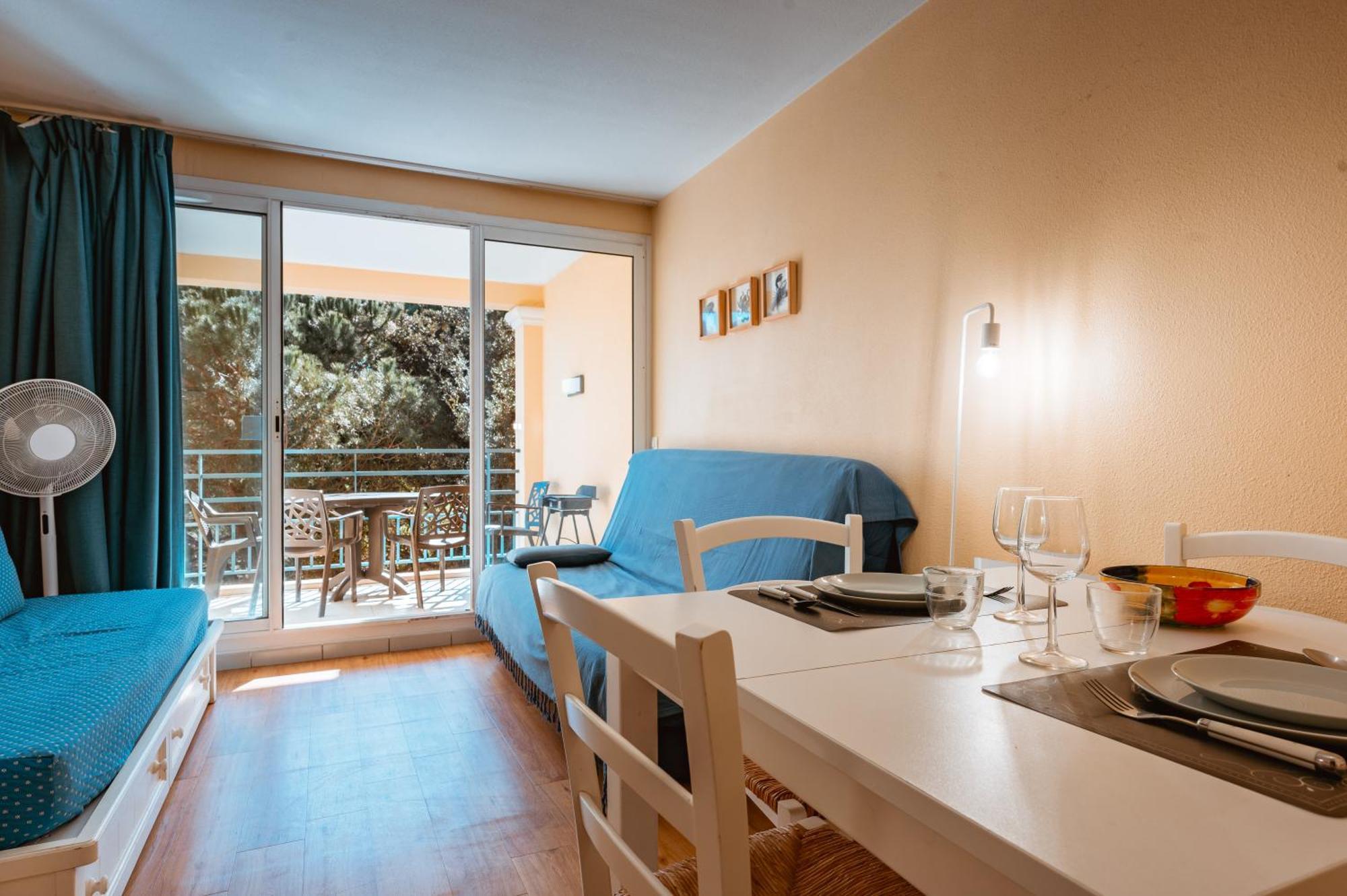Le Studio De Giens Hyeres Exterior photo