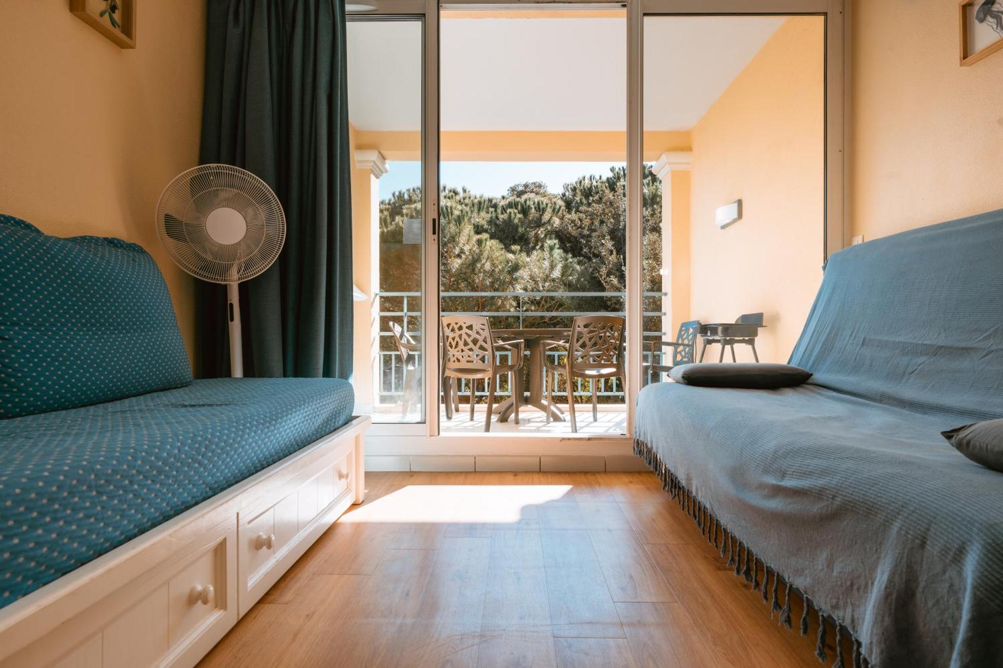 Le Studio De Giens Hyeres Exterior photo