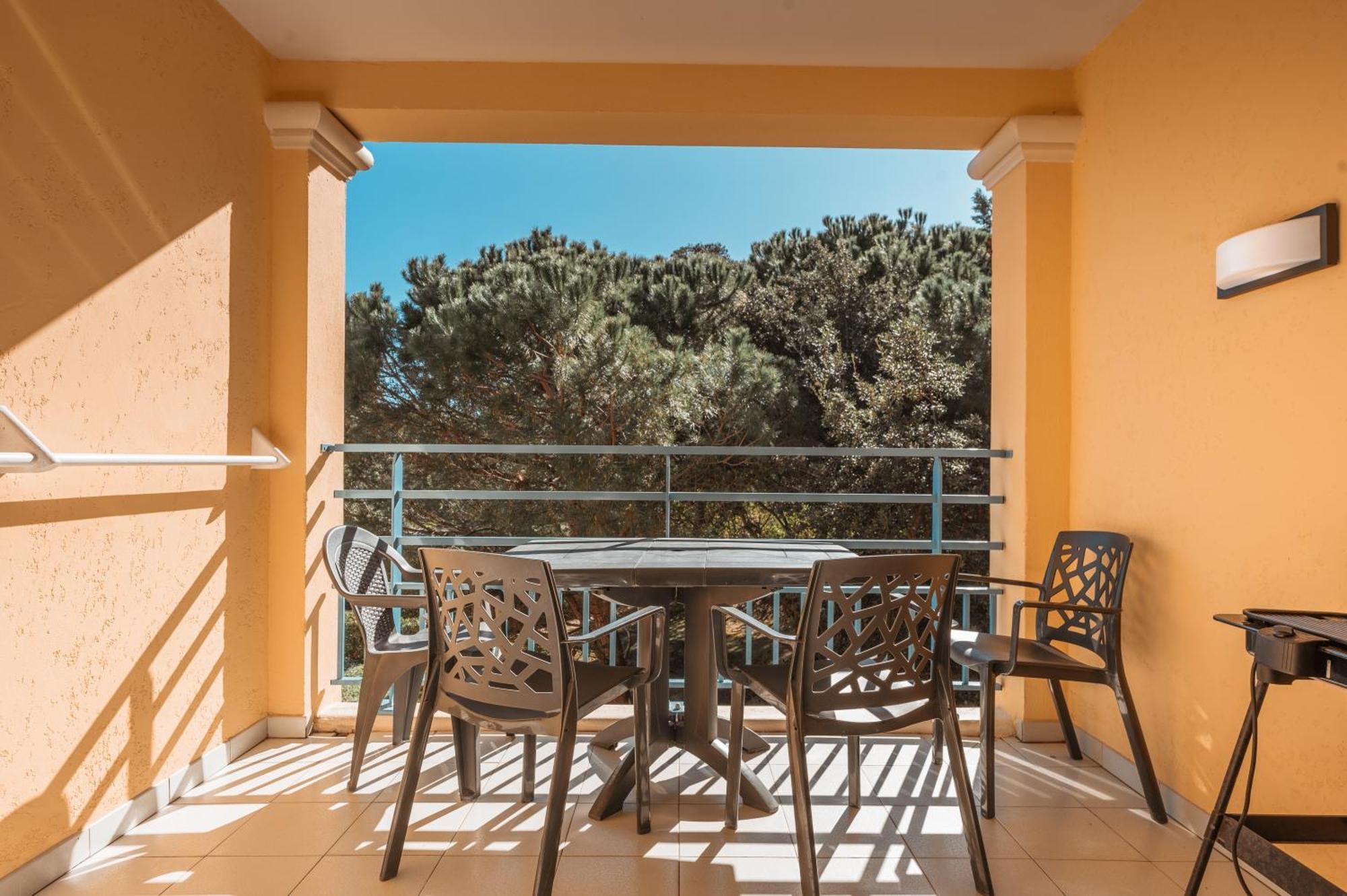 Le Studio De Giens Hyeres Exterior photo